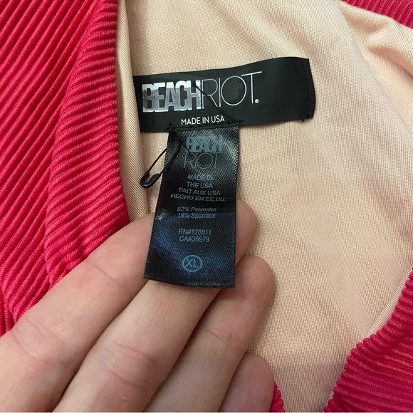 New! Beach Riot Claire One-Piece Swimsuit 24472 - Picture 6 of 9